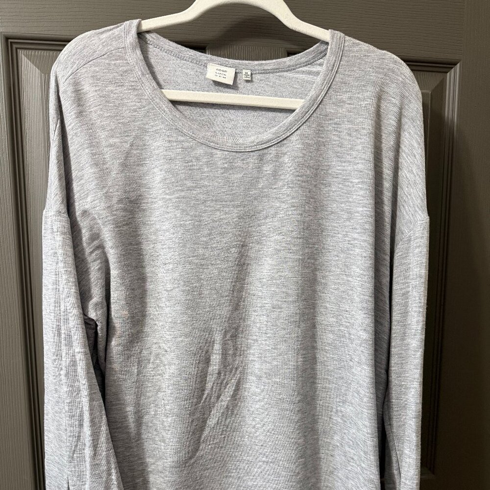 Good Luck Gem 1X Gray Long Sleeve Top with Lace Back & Tie Cuffs
